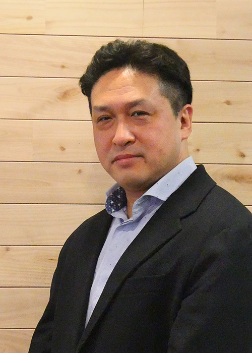 執行役員 CCO　阿部 貴義